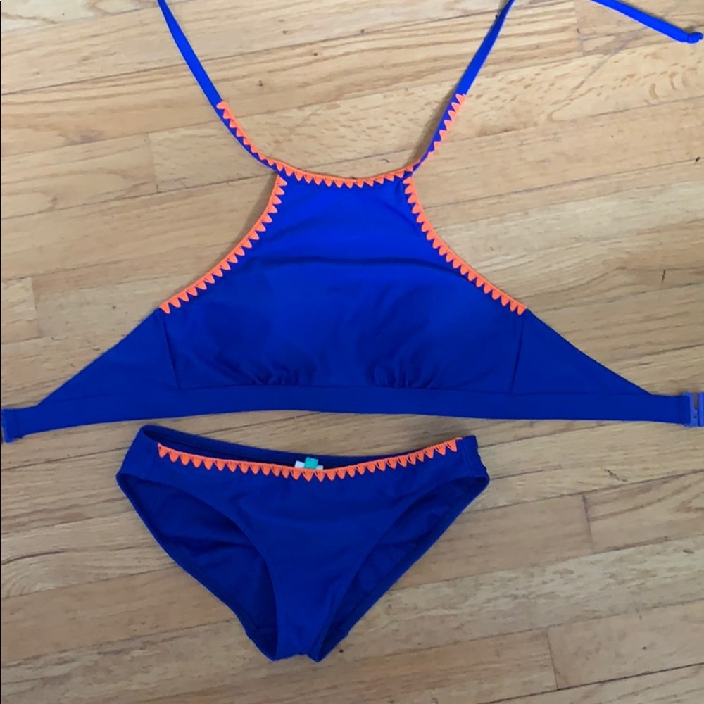 Swim suit